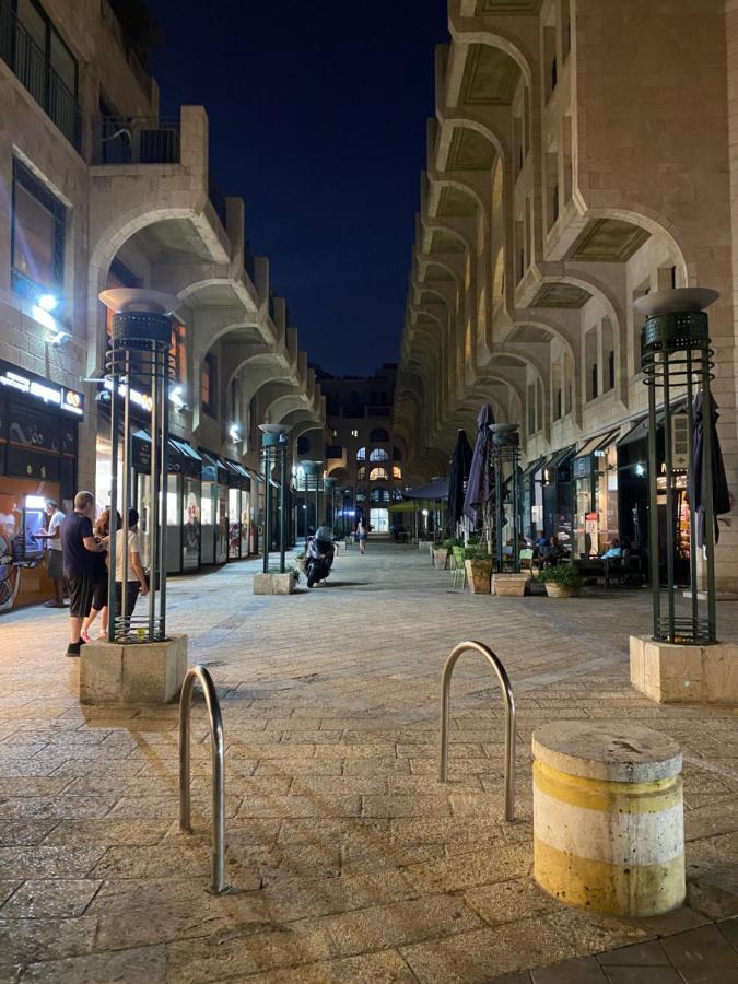 דירת סטודיו באווירת צימר במתחם נגה,דקה הליכה מהים. Tel Aviv Exterior photo